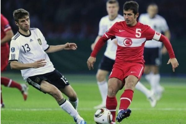 Telediario 1 - La Liga de Primera División se prepara para la temporada 2012-2013