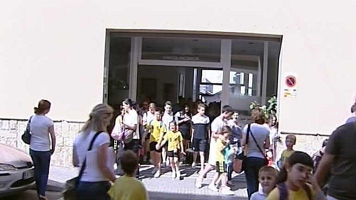 Telediario 1 - Colegio en apuros económicos