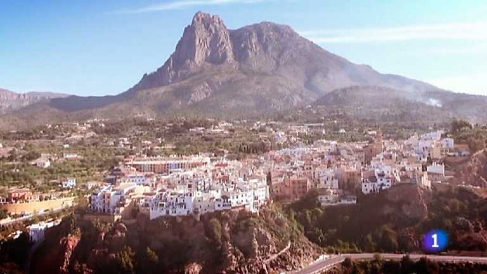 Conectando España - Finestrat y Lastres  - Ver ahora