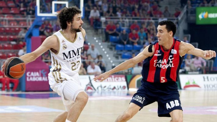 Telediario 1 - El Caja Laboral gana al Madrid y se pone a un paso de la final