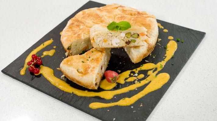 RTVE Cocina - Pastel relleno de arroz y frutos