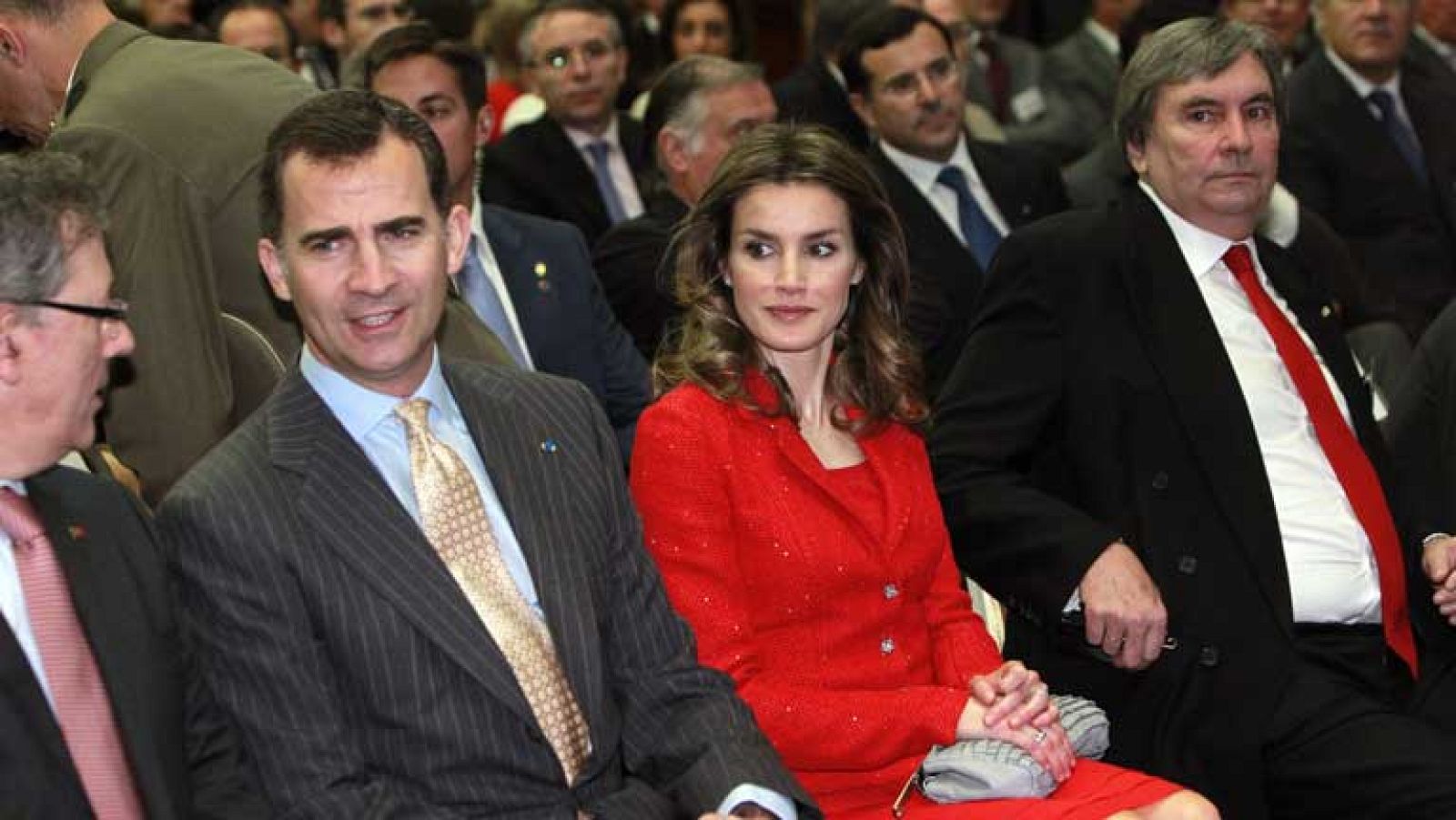 Los Príncipes acaban hoy su visita oficial de tres días a Portugal