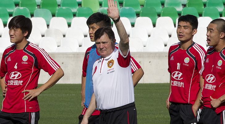 Telediario 1 - La China de Camacho entrena en Sevilla