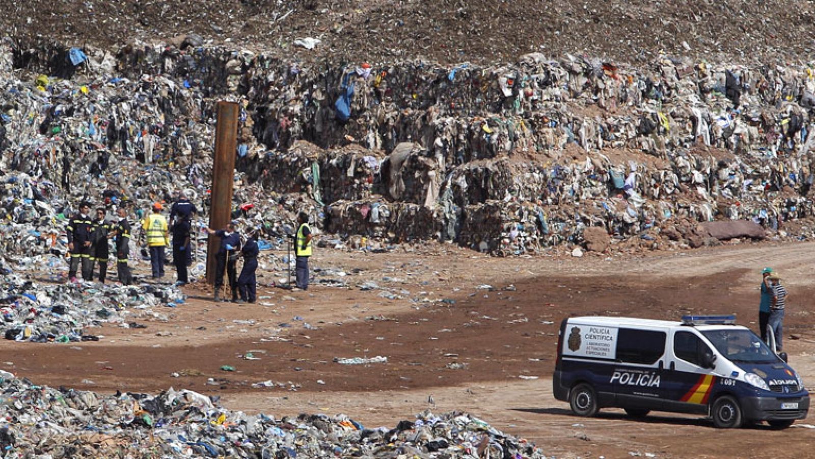 Encuentran el cadáver del niño desaparecido en Valencia en el vertedero - Informativo 24h | Ver