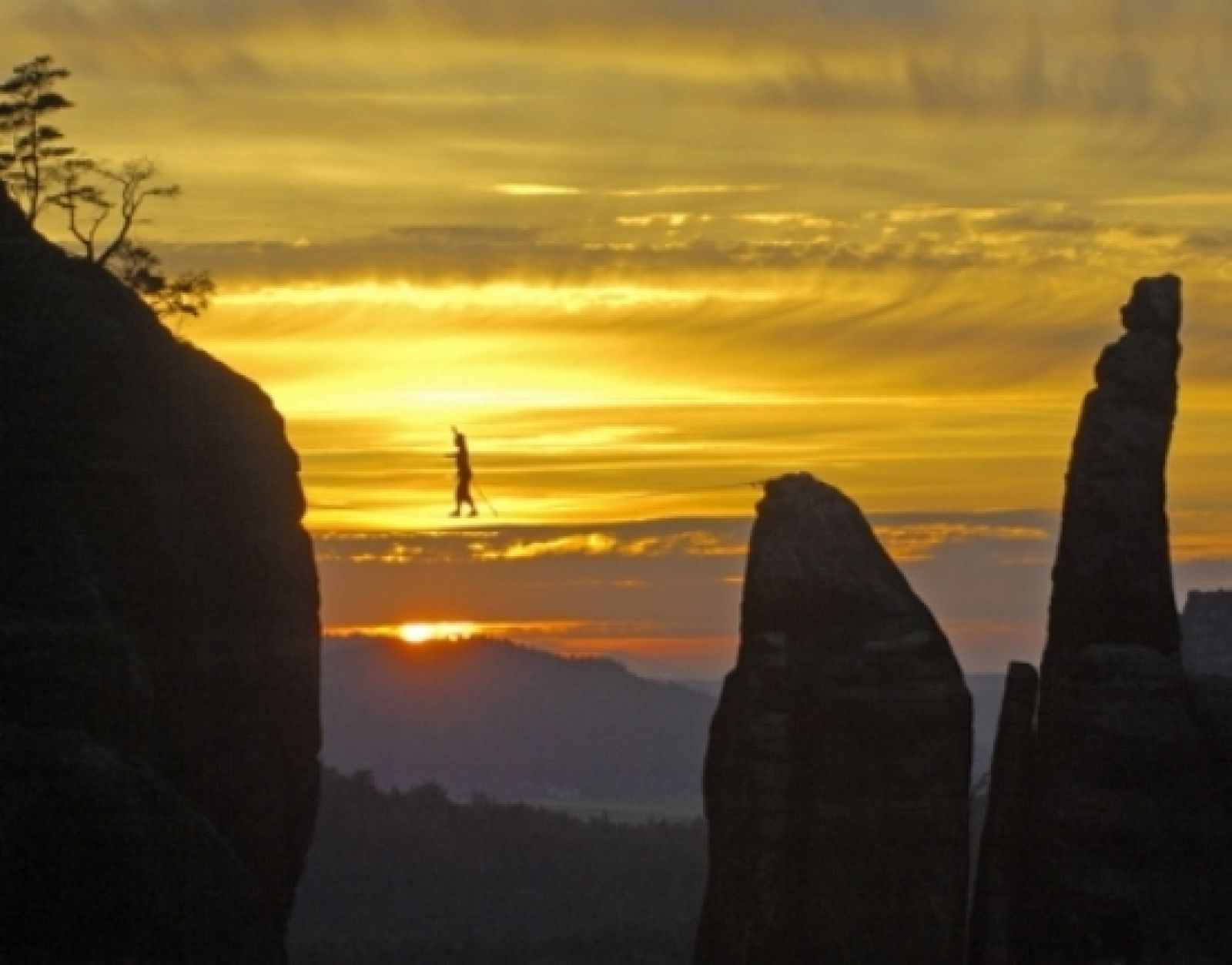 On Off: Funambulismo: un deporte de altura - On Off | Ver