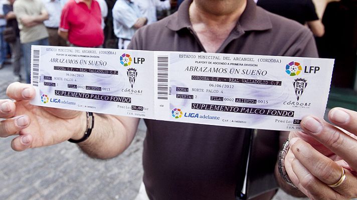 Telediario 1 - Cuatro equipos senfrentan para subir como el Depor y el Celta