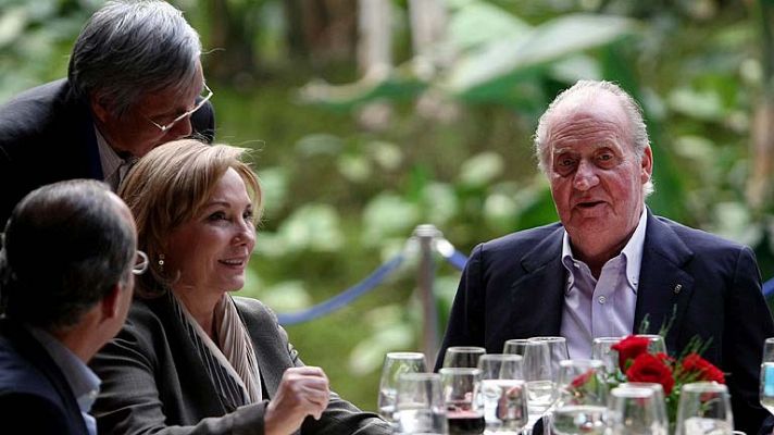 Telediario 1 - El rey, optimista ante la crisis