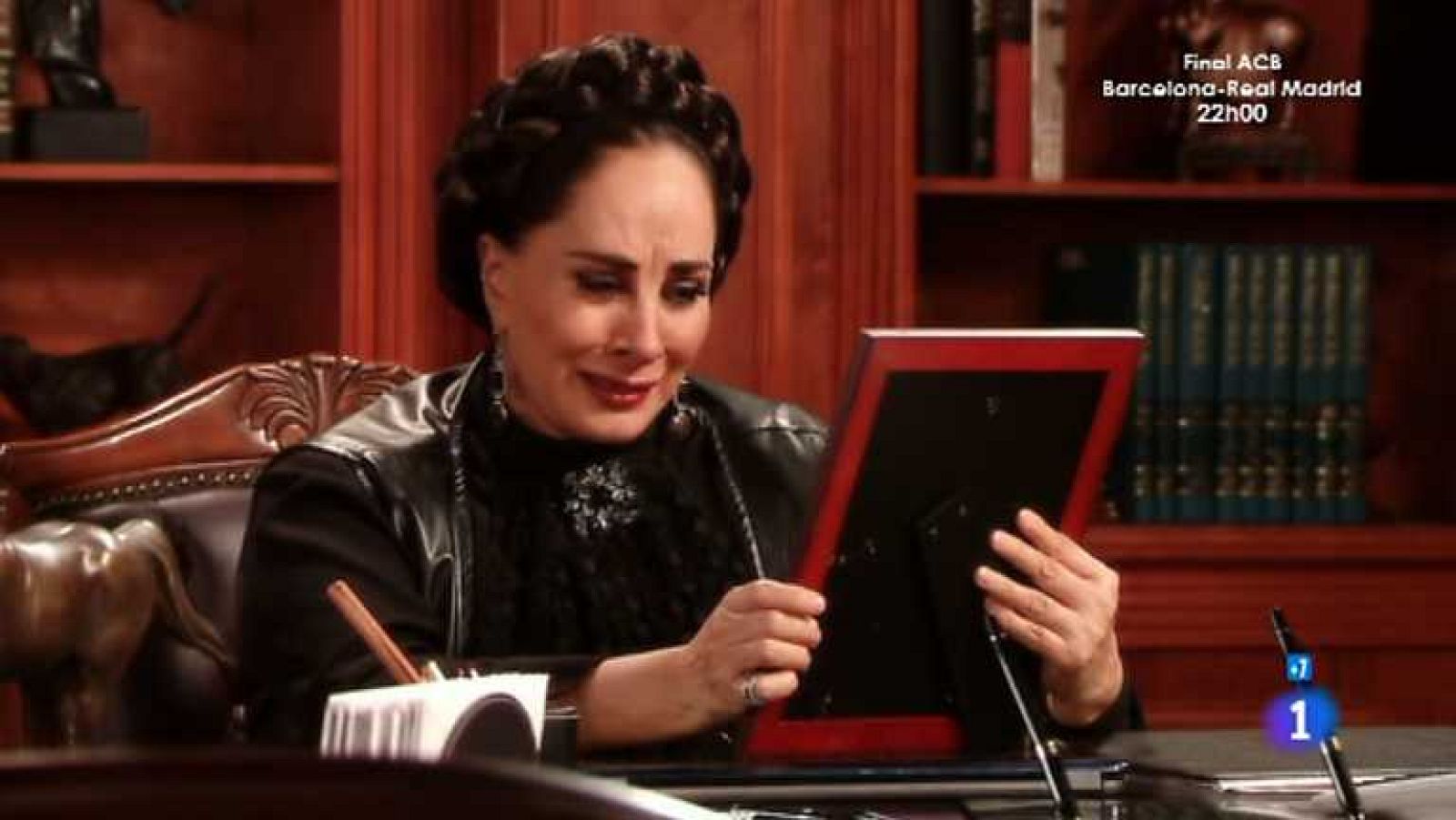 Corazón apasionado - Capítulo 24 - Armando y Patricia tienen un encontronazo en el río - ver ahora