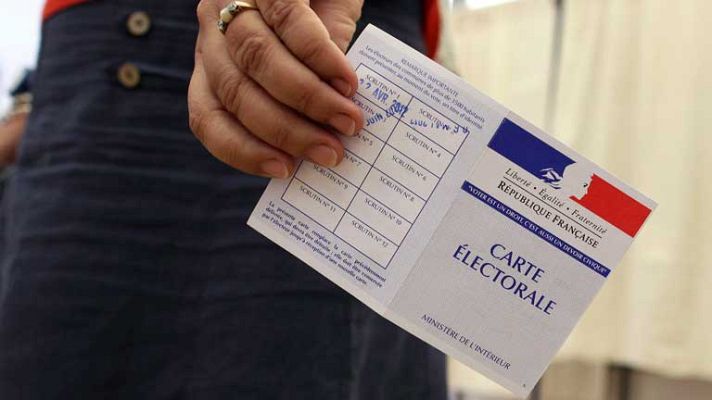 Telediario 1 - Francia elige hoy a sus diputados