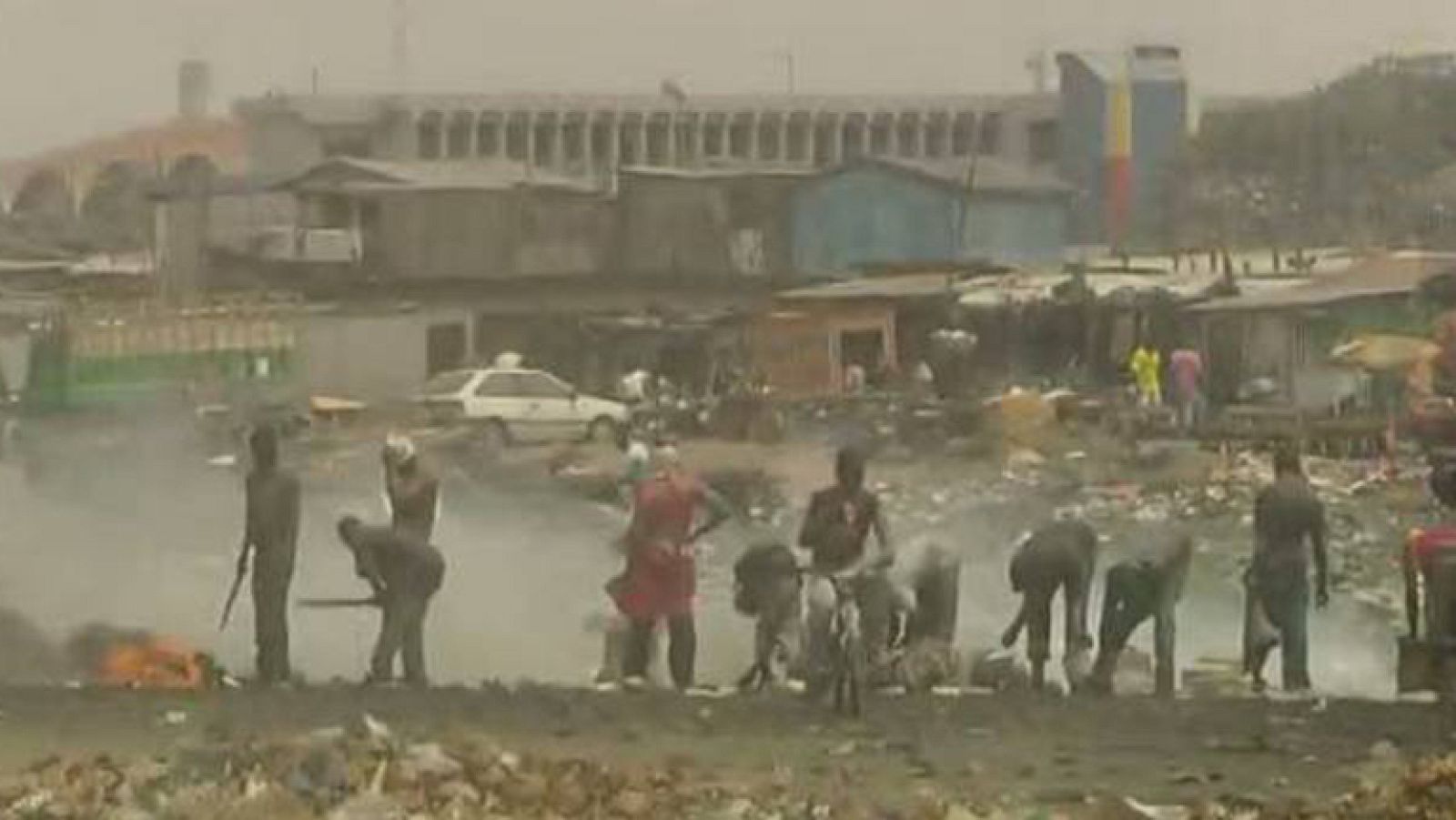 Ghana recibe al día más de 10 contenedores de ciberbasura