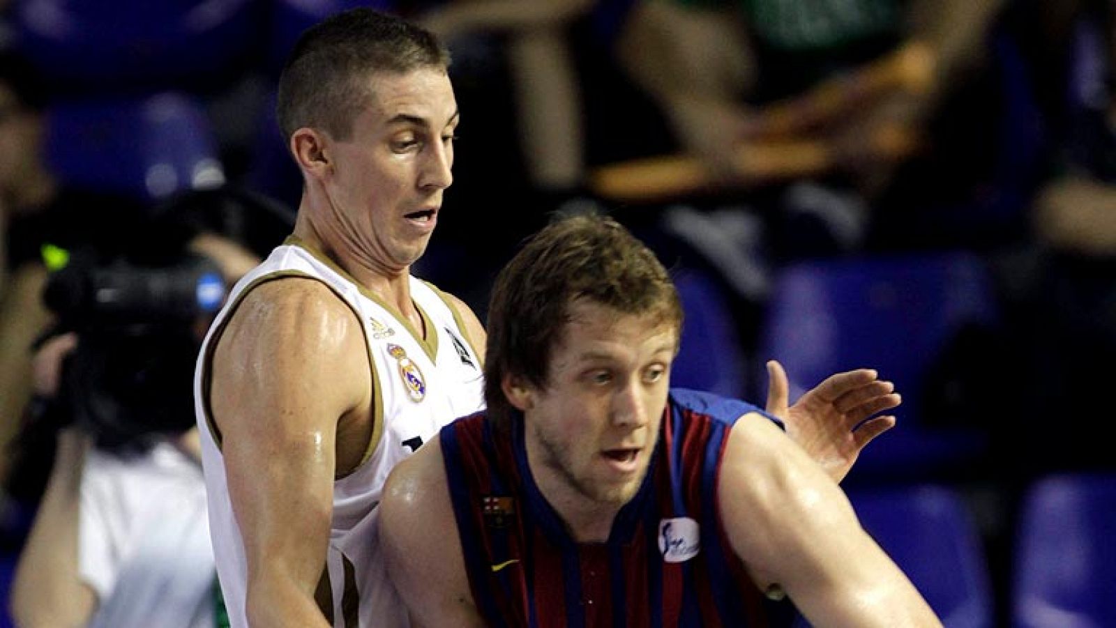 Real Madrid y FC Barcelona Regal velan armas en las horas previas de cara al tercer encuentro de la final de la Liga Endesa en el Palacio de los Deportes.