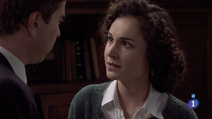 Amar en tiempos revueltos - Asun rompe su relación con Héctor