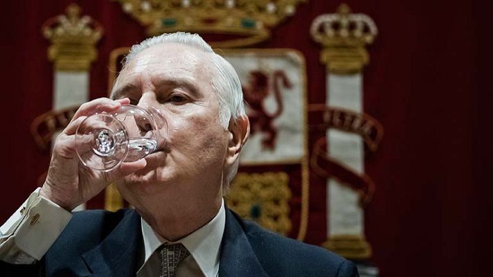 Telediario 1 - Telediario Matinal en 4' - 14/06/12