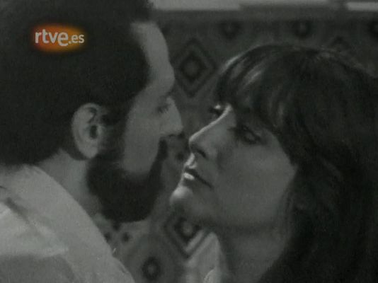 Teatre a l'Arxiu - És perillós fer-se esperar