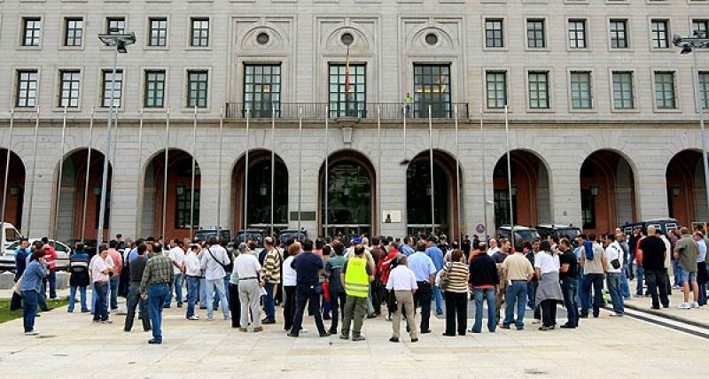 Protestas ante el Ministerio de Fomento