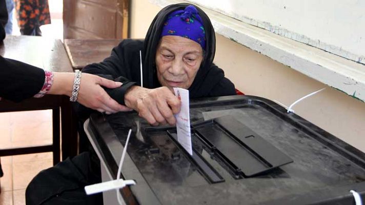 Telediario 1 - Elecciones en Egipto