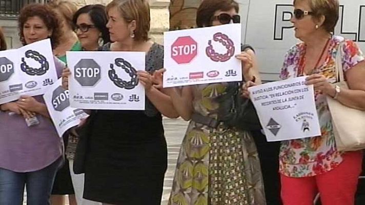 Telediario 1 - Plan de ajuste en Andalucía