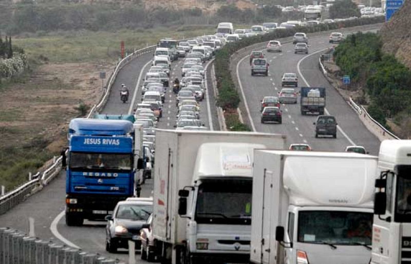 Telediario 2 en cuatro minutos - 11/06/08 | Ver