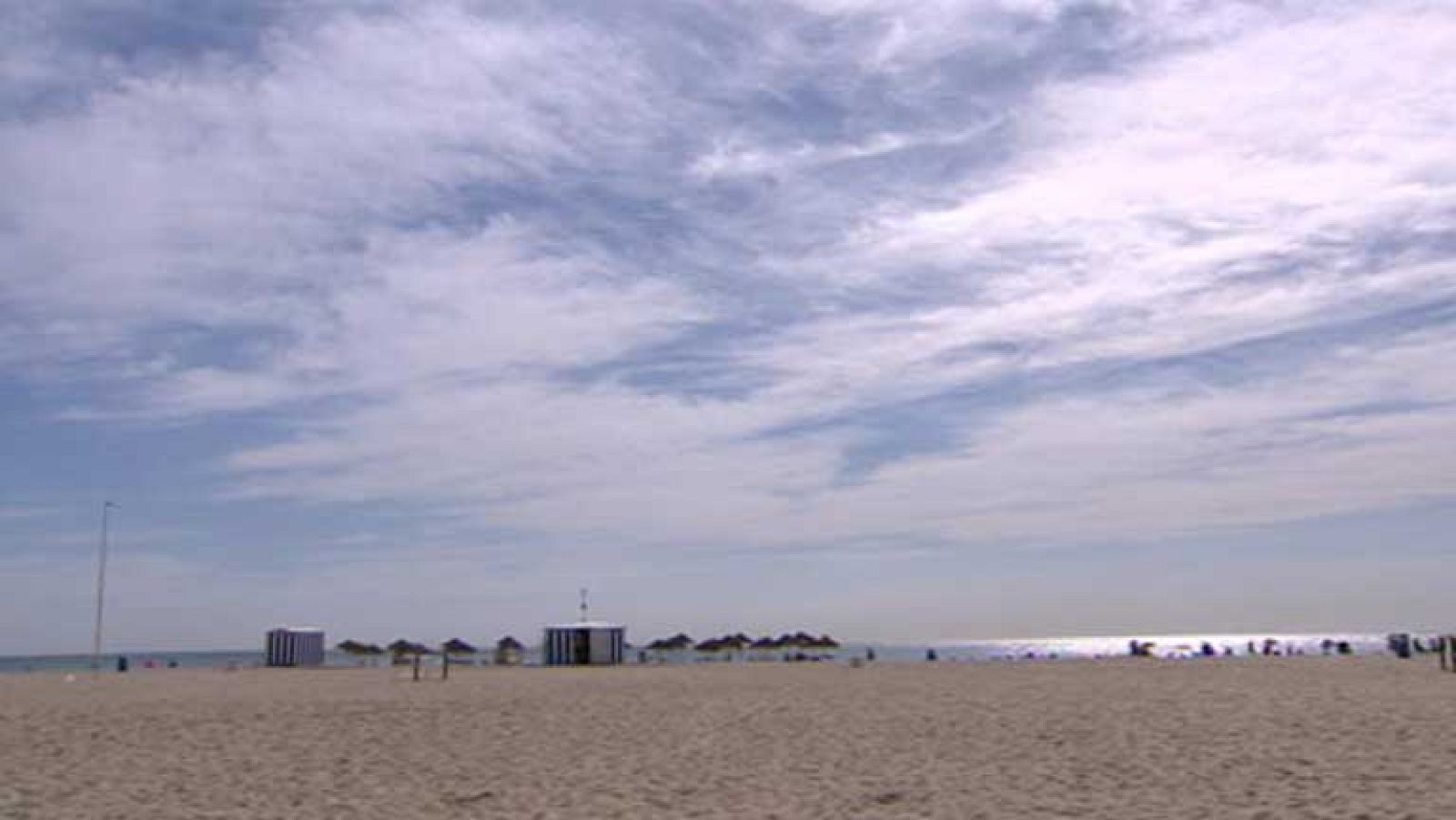 Nubes en el área cantábrica y despejado en el resto del país - El tiempo | Ver