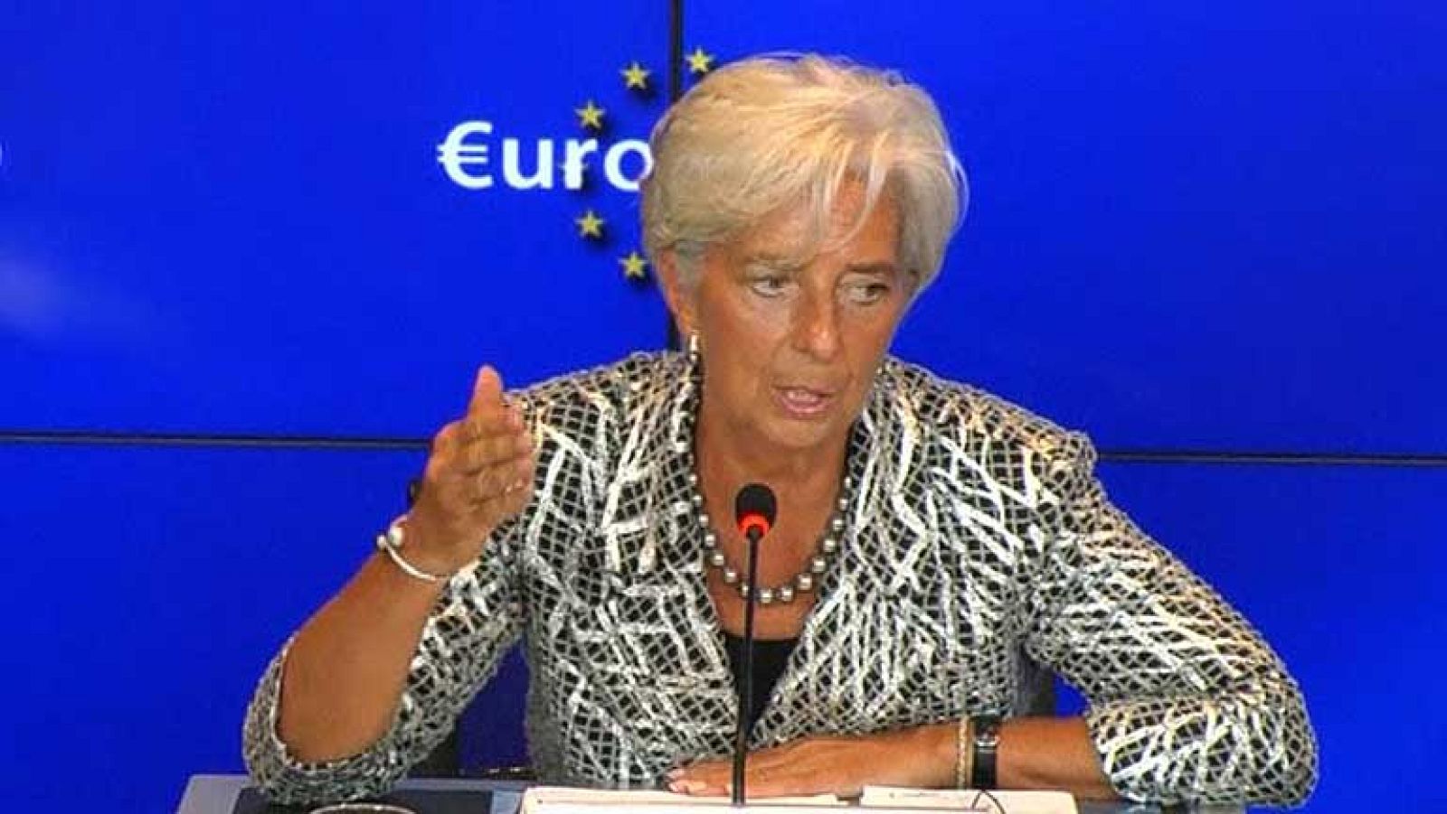 La directora gerente del FMI, Cristine Lagarde, ha pedido al Banco Central Europeo que actúe.