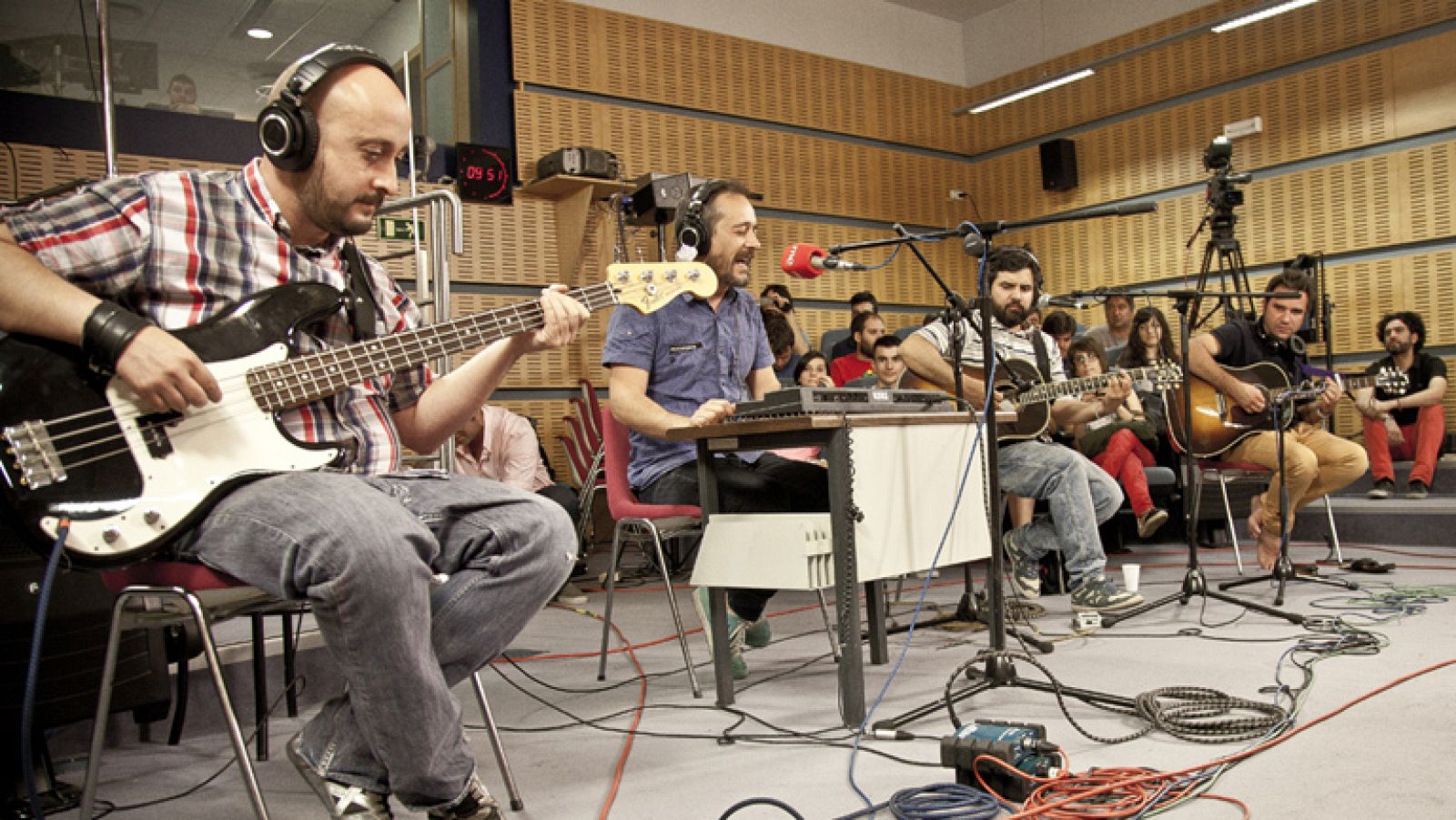 Love of Lesbian - Wio = Ver ahora