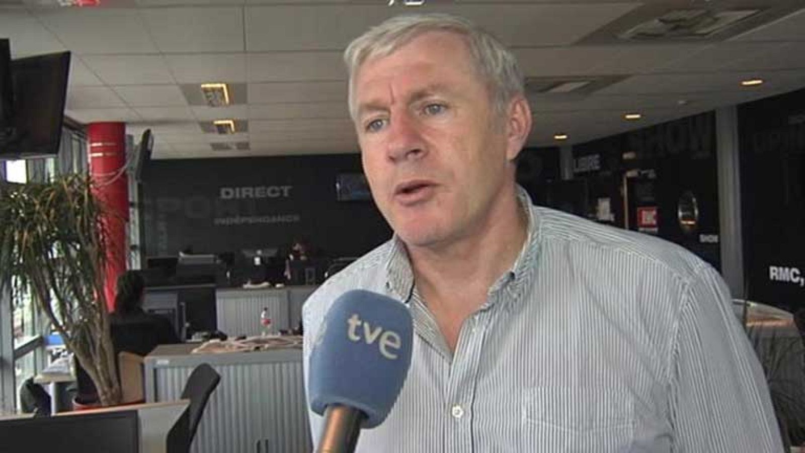 Fue campeón de Europa con Francia como jugador y después recaló en el fútbol español...pero como entrenador. Luis Fernández es todo un personaje que conoce bien a ambas selecciones y que para el partido del sábado no tiene dudas al considerar a Españ