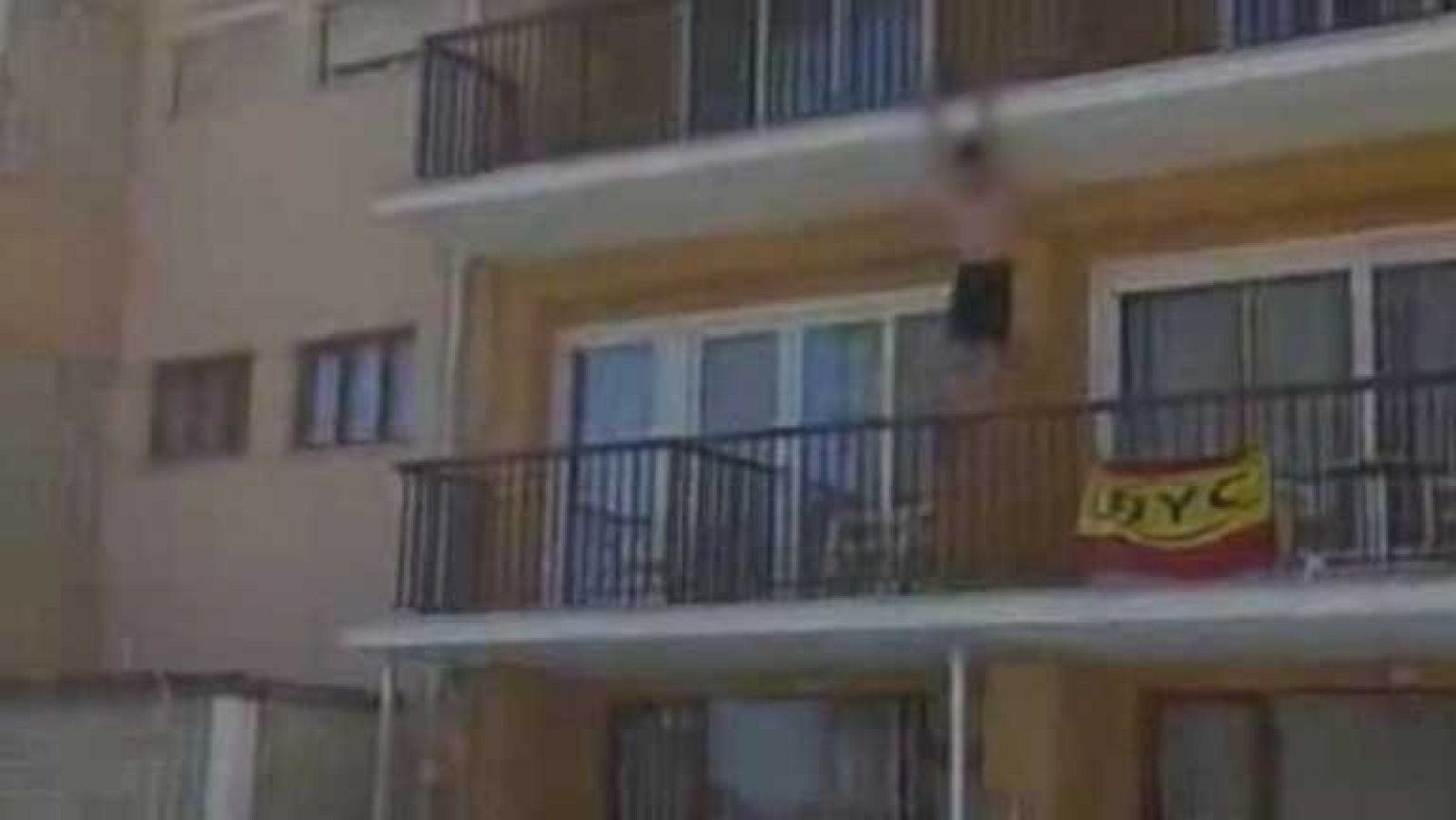Un joven fallece cuando practicaba 'balconing' en Lloret