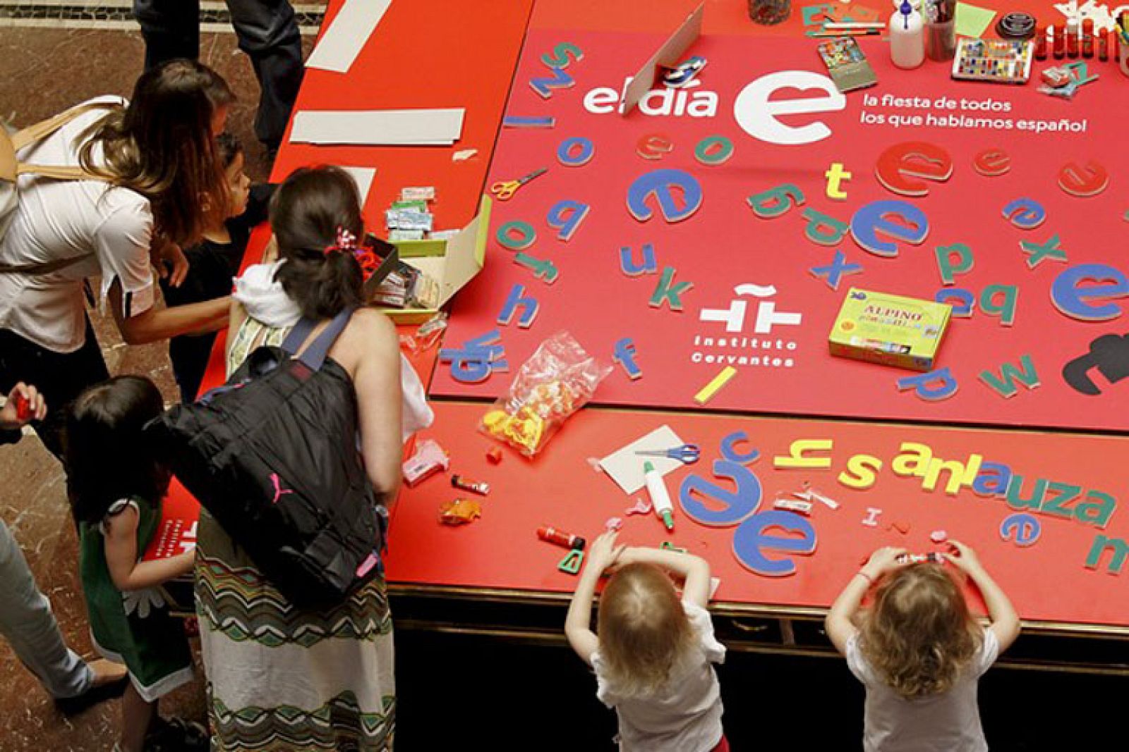 Telediario 1 en cuatro minutos - 23/06/12 | Ver