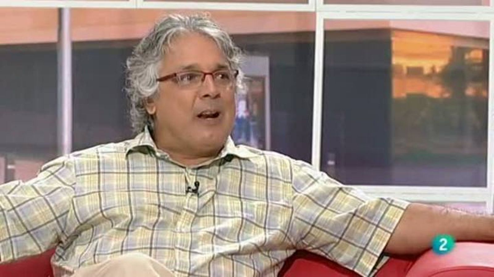 Para Todos La 2 -  Entrevista: Agustín Pàniker: "El sueño de Shitala"