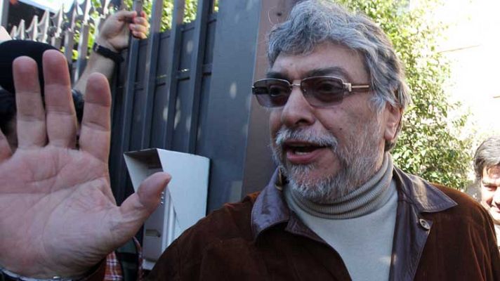 Telediario 1 - Tensión diplomática en Paraguay