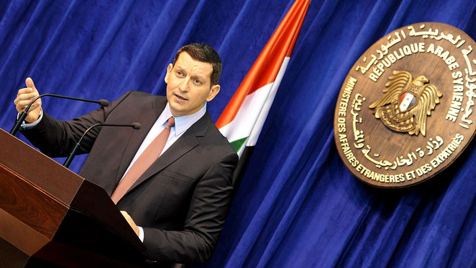 Turquía advierte a Siria de posibles represalias pero descarta una guerra | Ver