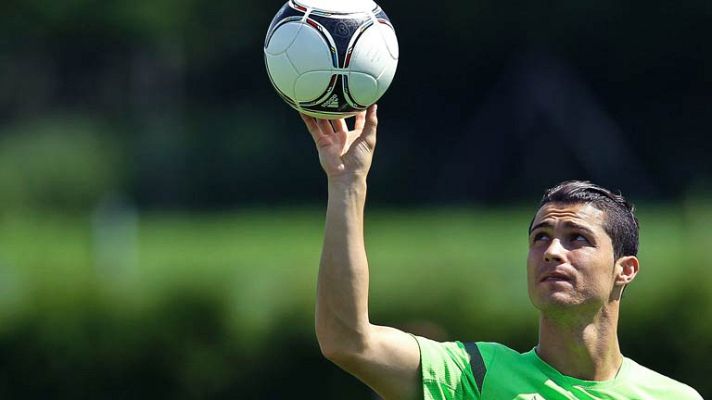 Telediario 1 - Cristiano Ronaldo: "Tres días para descansar son suficientes"