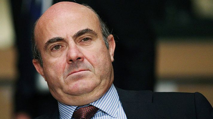 Telediario 1 - De Guindos explica hoy en el Congreso la petición de ayuda para la banca