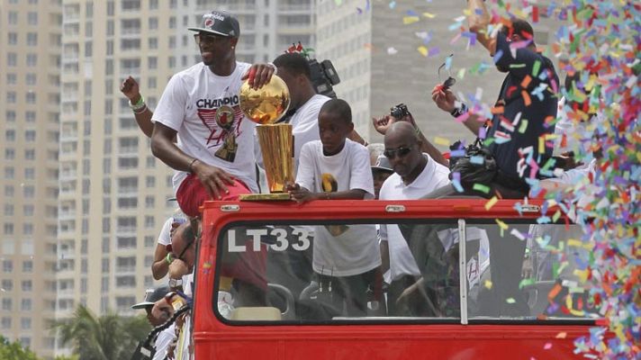 Telediario 1 - Miami celebra el título de la NBA