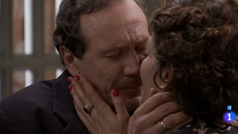 Amar - Viktor: "Te voy a dar toda la vida que me queda"