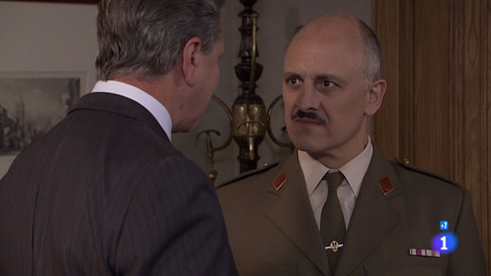 Amar - Enfrentamiento entre Armenteros y Clint