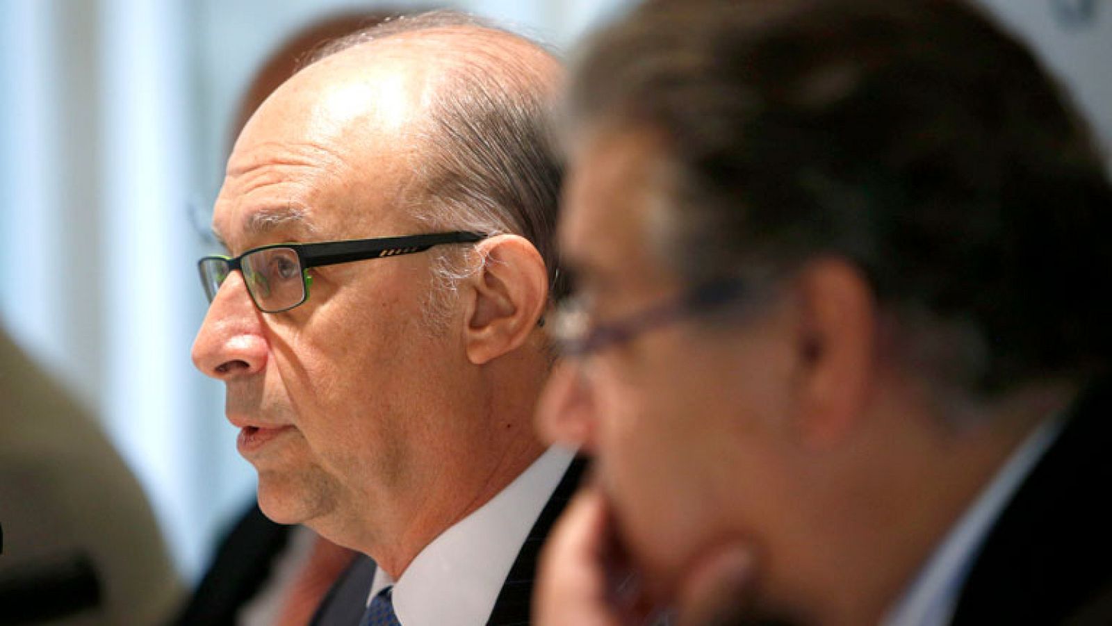 El déficit de la administración central crece