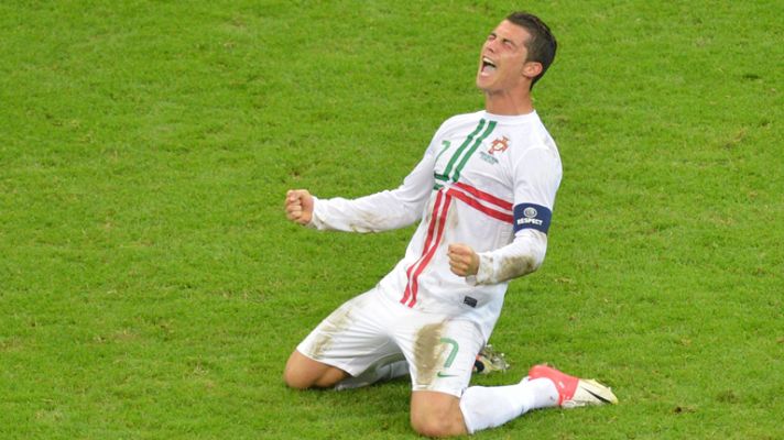 Telediario 1 - CR7, el hombre clave de Portugal, sueña con la final