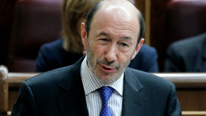 Rubalcaba asegura su apoyo a Rajoy de cara a la cumbre europea