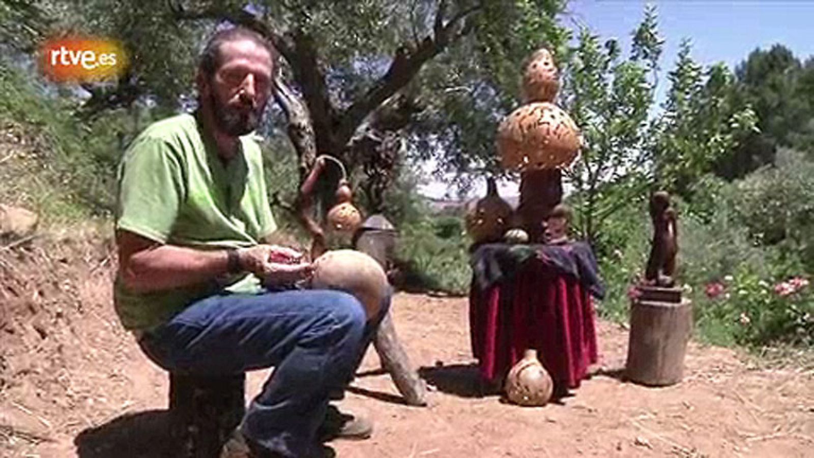 Conectando España - Candeleda - Artesanía con calabazas