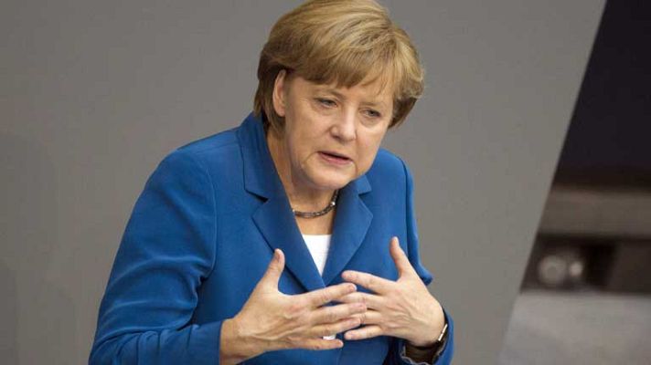 Telediario 1 - Merkel sigue contra los eurobonos