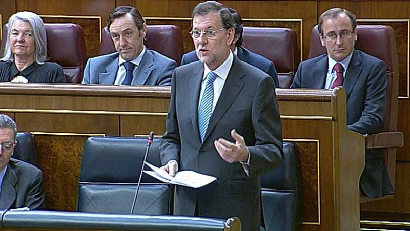 El Ejecutivo estudia una solución para los afectados por las participaciones preferentes