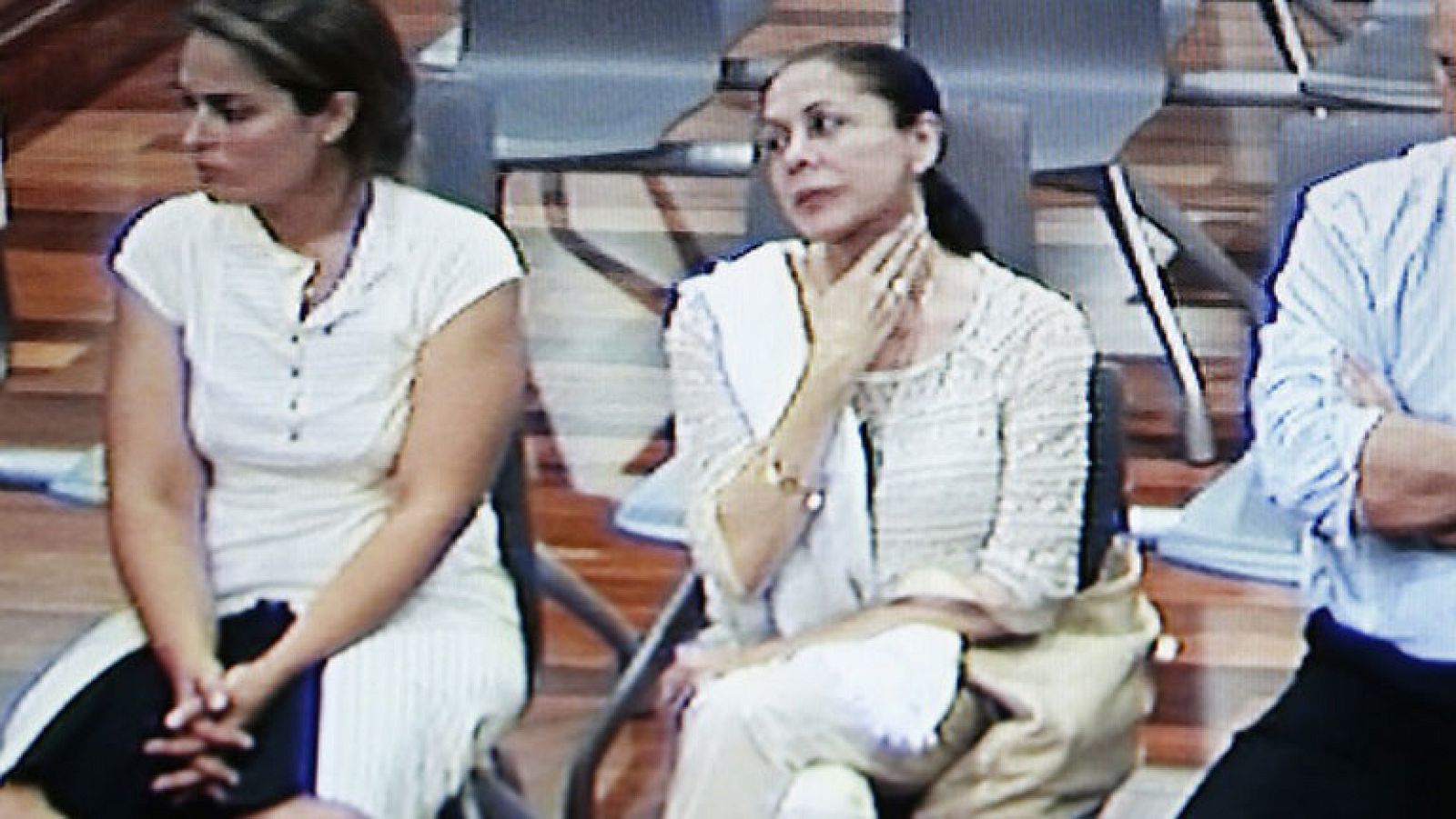 Pantoja, Julián y Zaldívar en el banquillo