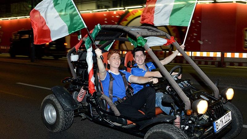 Italia celebra el pase a la final de la Eurocopa | Ver