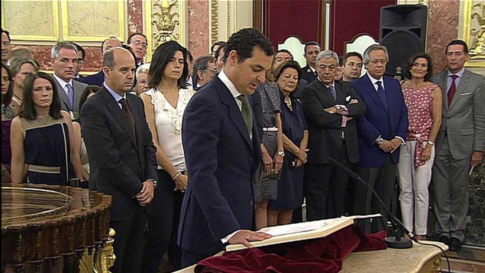 Leopoldo González-Echenique jura como presidente de RTVE