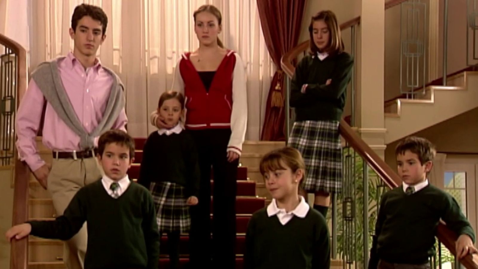 Ana y los siete  - Temporada 1 - Episodio 1: Así comenzó todo - Ver ahora