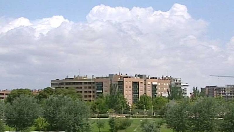 Despejado en el centro peninsular y lluvias débiles en Galicia