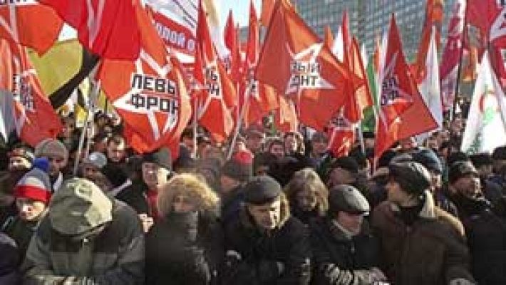 Telediario 1 - El Parlamento ruso tramite la ley para calificar a las ONG como "agentes extranjeros"