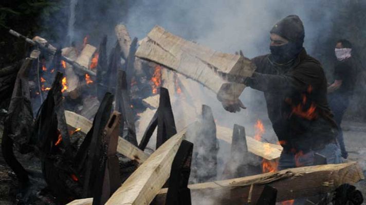 Telediario 1 - Nuevos enfrentamientos mineros
