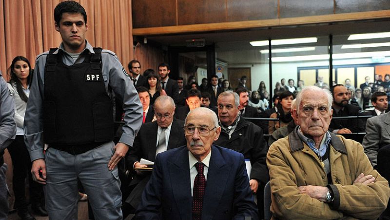 Máxima condena para el general Videla 16 años después